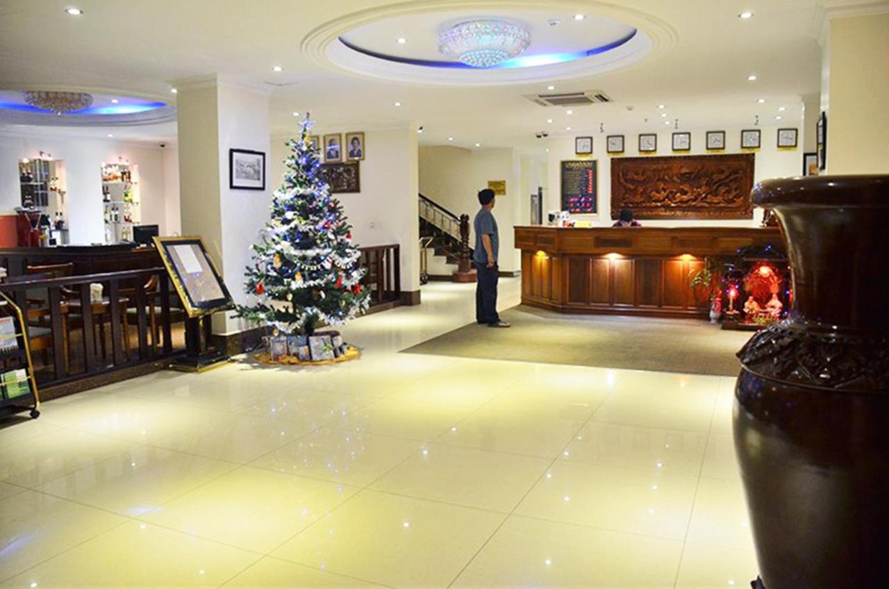 Cardamom Hotel & Apartment Phnom Penh Exterior foto