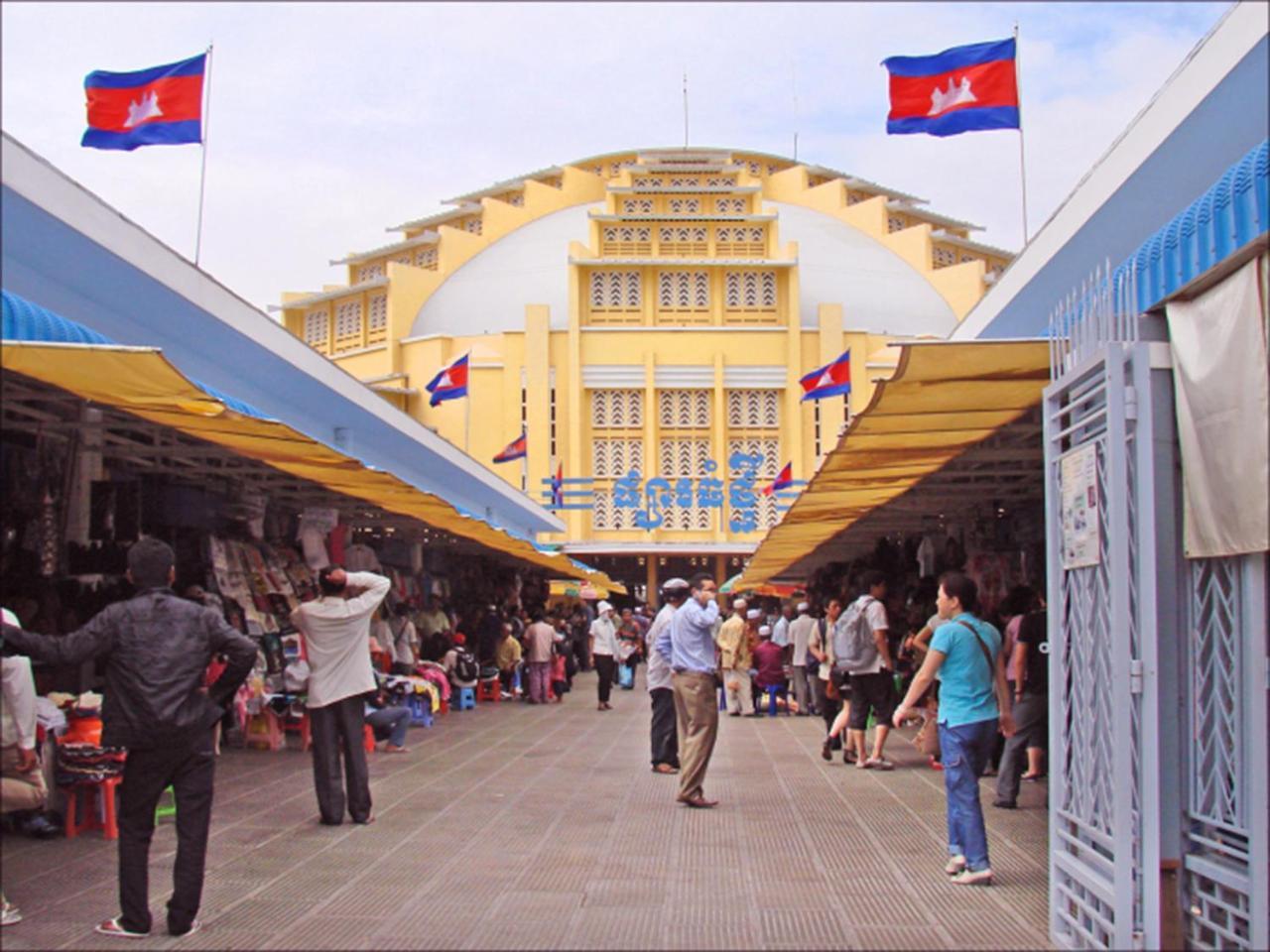 Cardamom Hotel & Apartment Phnom Penh Exterior foto