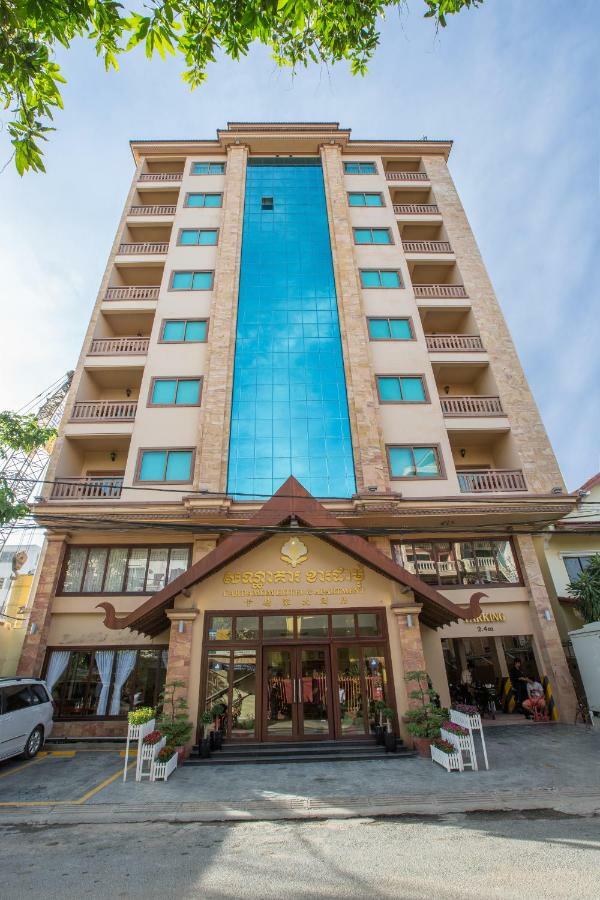 Cardamom Hotel & Apartment Phnom Penh Exterior foto