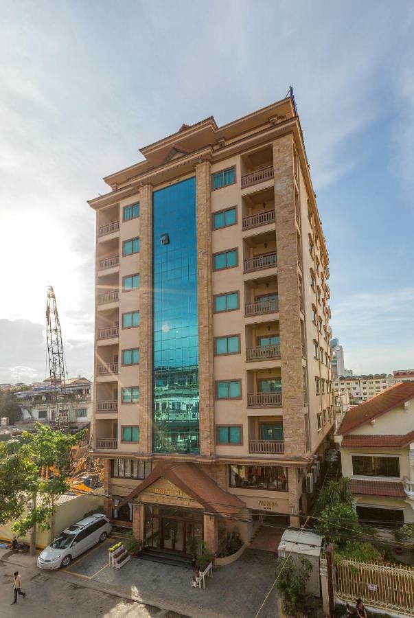 Cardamom Hotel & Apartment Phnom Penh Exterior foto